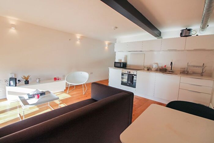 1 Bedroom Flat To Rent In Elisabeth Mill, Elisabeth Gardens, Stockport, SK5