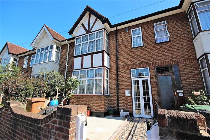 3 Bedroom Terraced House To Rent In Grove Road, London, E17