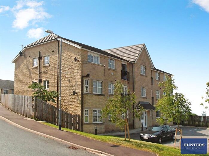 2 Bedroom Flat For Sale In Calder Edge, Trooper Lane Halifax, HX3