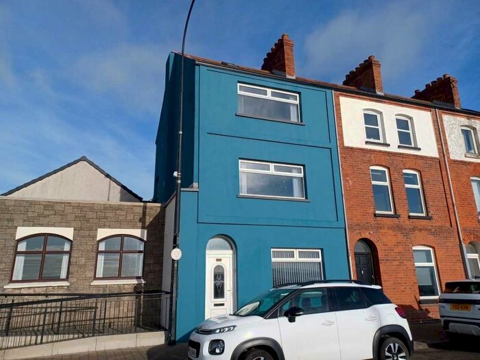 4 Bedroom End Of Terrace House To Rent In Scotch Quarter, Carrickfergus, County Antrim, BT38