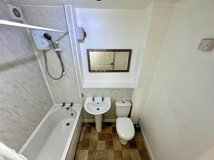 1 Bedroom Flat To Rent In Farnham Court, Loughborough, LE12