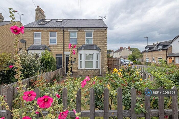 2 Bedroom Semi-Detached House To Rent In Cherry Hinton Road, Cambridge, CB1