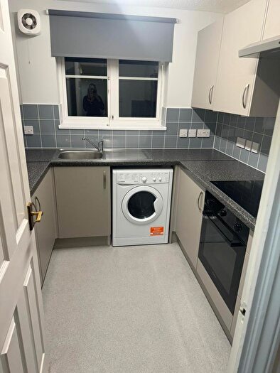 2 Bedroom Apartment To Rent In Acorn Drive, Thatcham, Berkshire, RG18