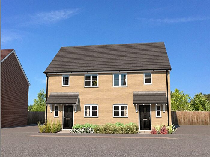 3 Bedroom Semi Detached House For Sale In Meadow Gardens, Clacton-On-Sea, CO1