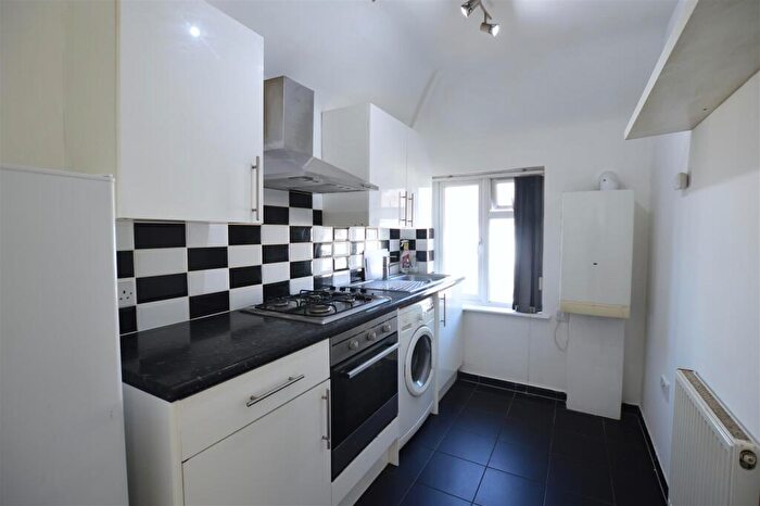 1 Bedroom Maisonette To Rent In Wiltshire Avenue Slough Berkshire, SL2