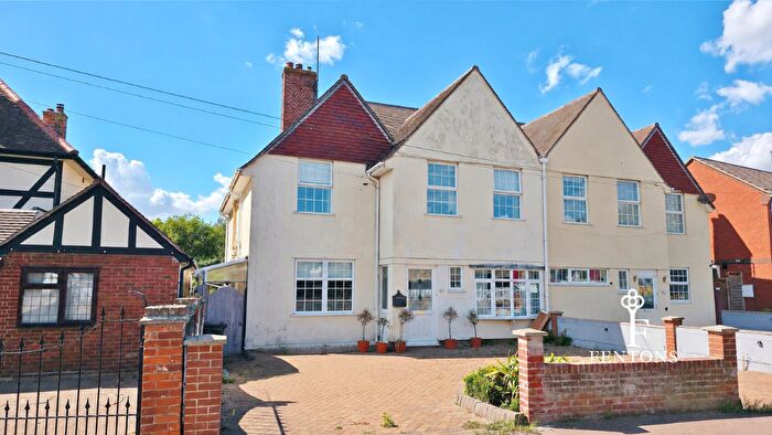 5 Bedroom Semi-Detached House For Sale In Hall Lane, Walton-On-The-Naze, CO14