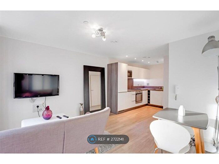 1 Bedroom Flat To Rent In Renaissance, London, SE13