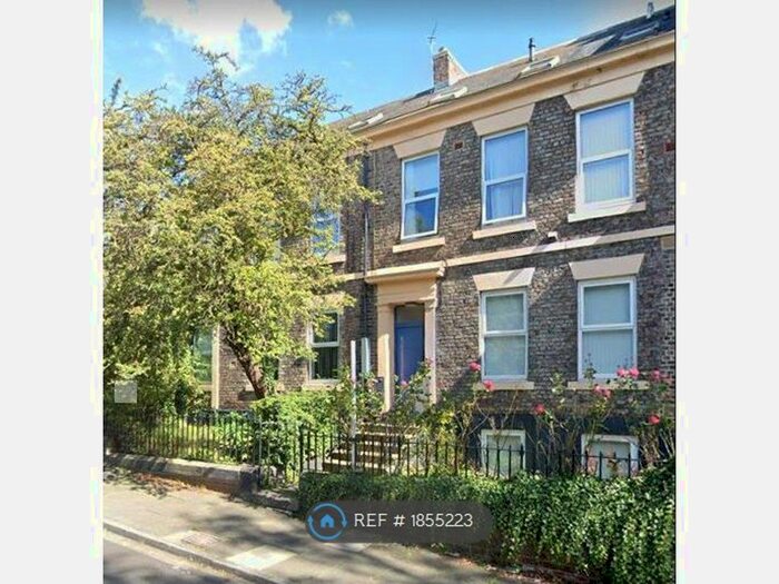 2 Bedroom Flat To Rent In Hawthorn Terrace, Newcastle Upon Tyne, NE4