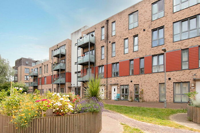 2 Bedroom Duplex For Sale In Fitzgerald Place, Cambridge, CB4