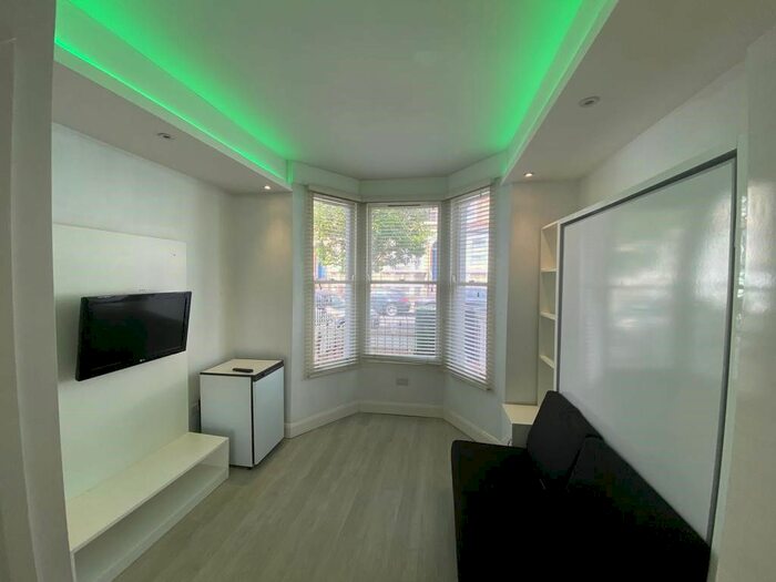 Studio To Rent In Delorme Street, London, W6