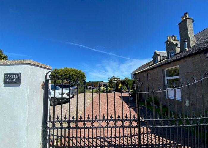 4 Bedroom Detached House For Sale In Castleview, Spey Bay, Fochabers, IV32