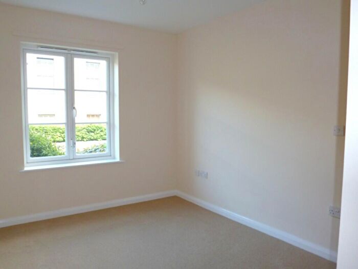 1 Bedroom Flat To Rent In Pavilion Way, Gosport, Hampshire, PO12