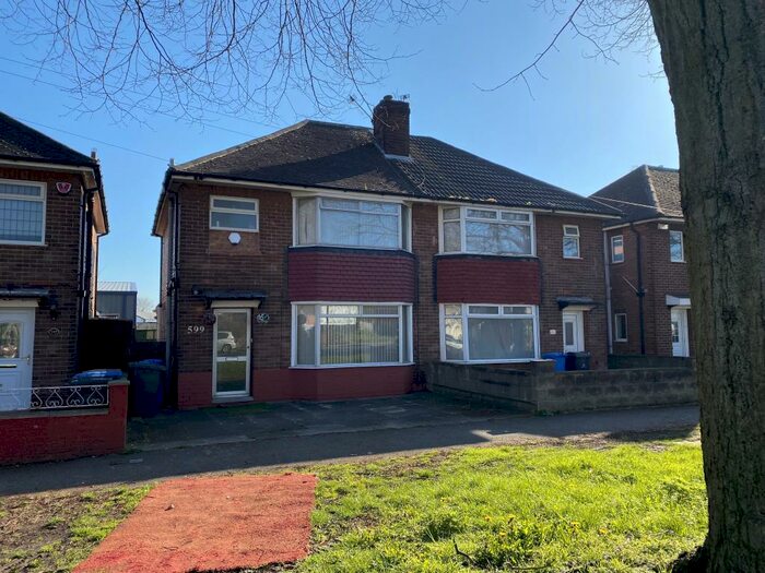 3 Bedroom Semi-Detached House To Rent In Osmaston Road, Derby, DE24