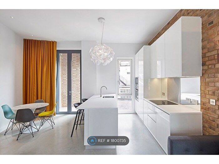 2 Bedroom Flat To Rent In Southwark Street, London, SE1