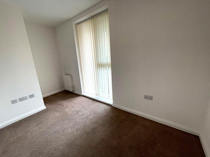 2 Bedroom Flat For Sale In Flat Village, Manchester, M22