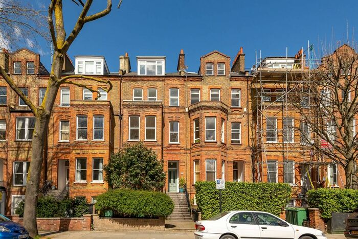 4 Bedroom Flat For Sale In Fellows Road, Belsize Park, London, NW3