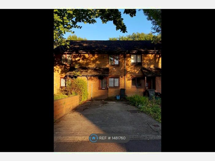 2 Bedroom Terraced House To Rent In Whytecliffe Road North, Purley, CR8