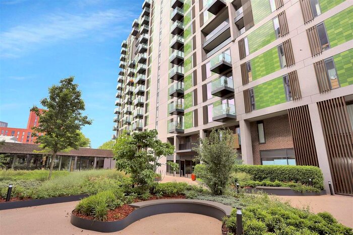 2 Bedroom Flat To Rent In Local Blackfriars, Bury Street, Salford, M3