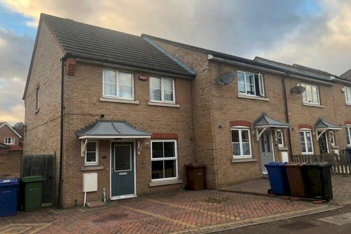 2 Bedroom Property To Rent In Chafford Hundred, Grays RM16