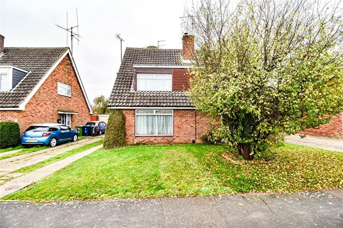 3 Bedroom Semi-Detached House To Rent In Ashley Way, Sawston, Cambridge, CB22