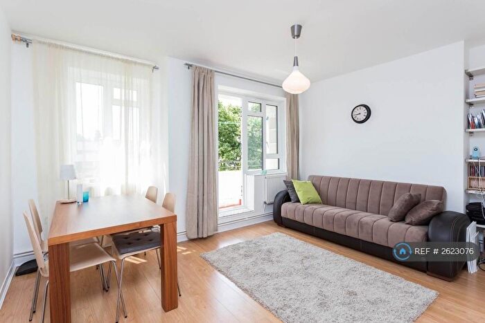 2 Bedroom Flat To Rent In Willbury House, London, N7