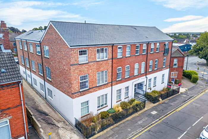2 Bedroom Flat For Sale In Arthur Street, Wellingborough, NN8