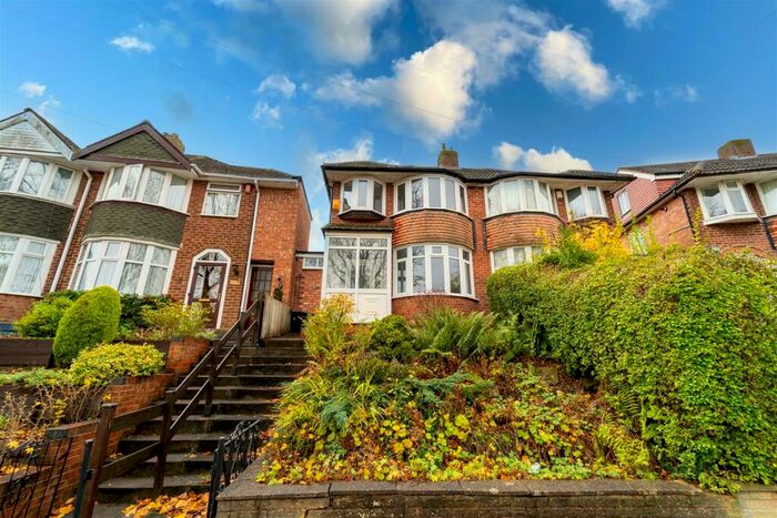 3 Bedroom House To Rent In Falconhurst Road, Birmingham, B29