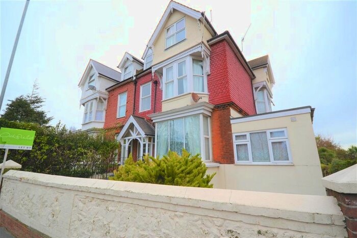 1 Bedroom Flat To Rent In Upper Avenue, Eastbourne BN21