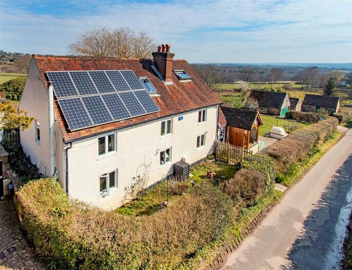 4 Bedroom Detached House For Sale In Sweethaws Lane, Crowborough, TN6