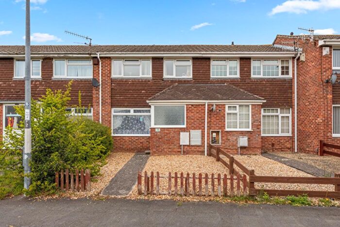 3 Bedroom Terraced House For Sale In Mile Walk, Bristol, BS14