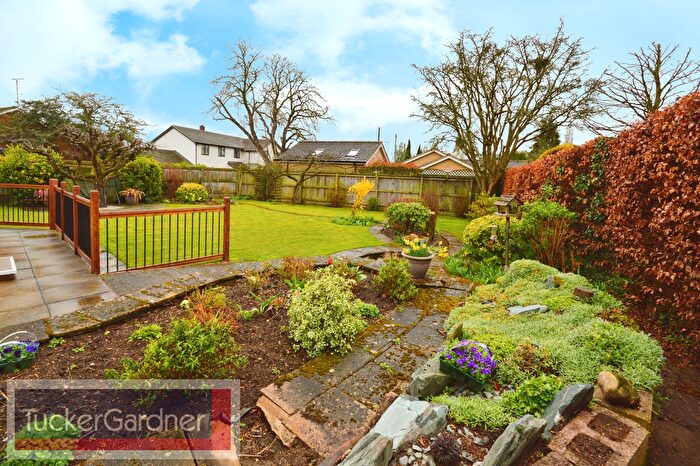 2 Bedroom Detached Bungalow To Rent In St. Andrews Close, Cambridge, CB22
