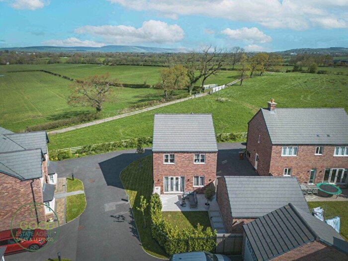 4 Bedroom Detached House For Sale In Nave Close, Preston, PR2
