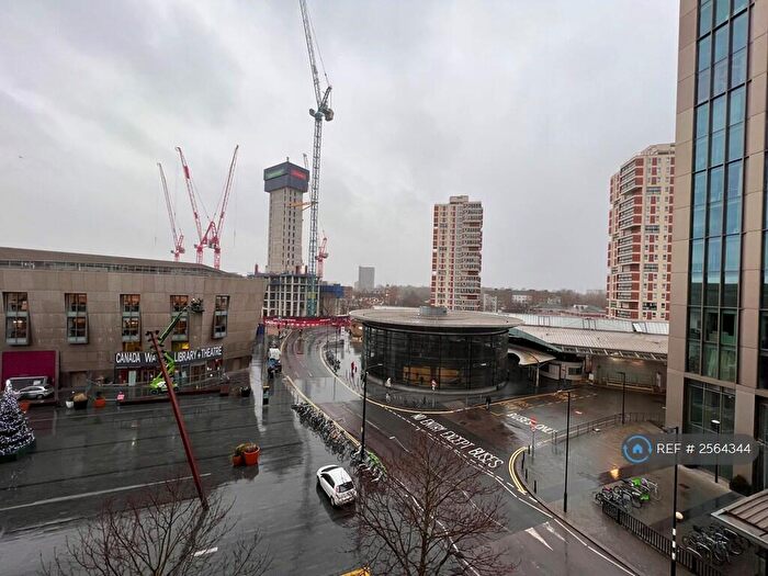 2 Bedroom Flat To Rent In Surrey Quays Road, London, SE16