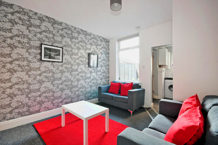 4 Bedroom Terraced House To Rent In Shoreham Street, Sheffield, S1