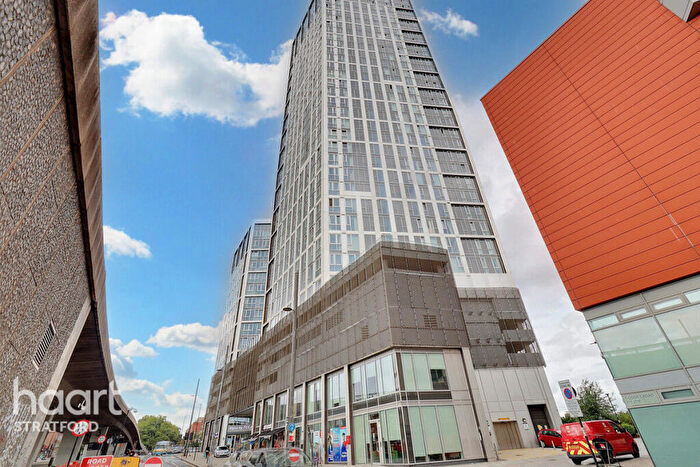 1 Bedroom Apartment For Sale In High Street, Stratford, E15