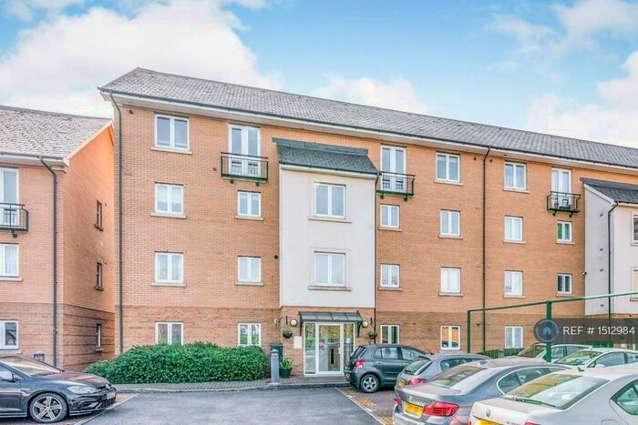 2 Bedroom Maisonette To Rent In Amalfi House, Cardiff, CF10