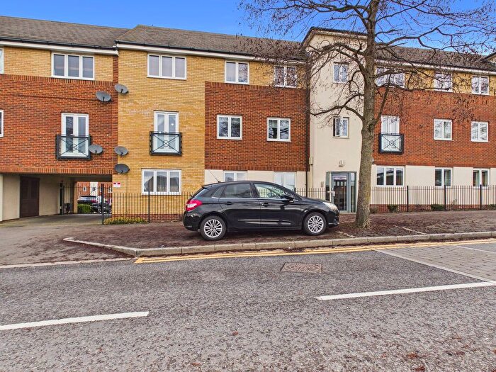 2 Bedroom Flat For Sale In Eagle Way, Hampton Centre, PE7