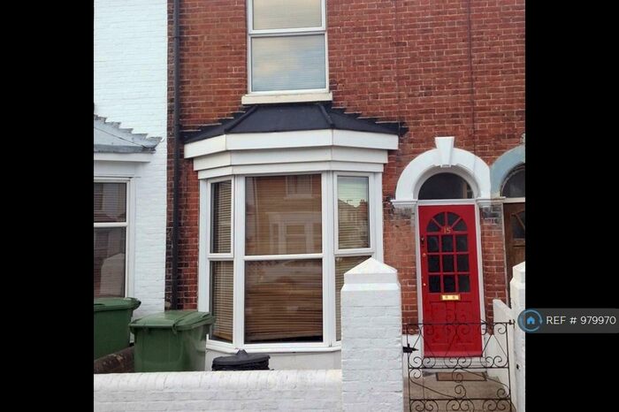 5 Bedroom Terraced House To Rent In Orchard Road, Portsmouth, PO4