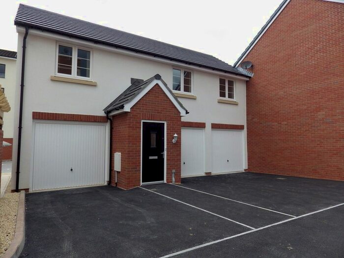 2 Bedroom Property To Rent In Hanwell Close, Swindon, Wiltshire, SN25