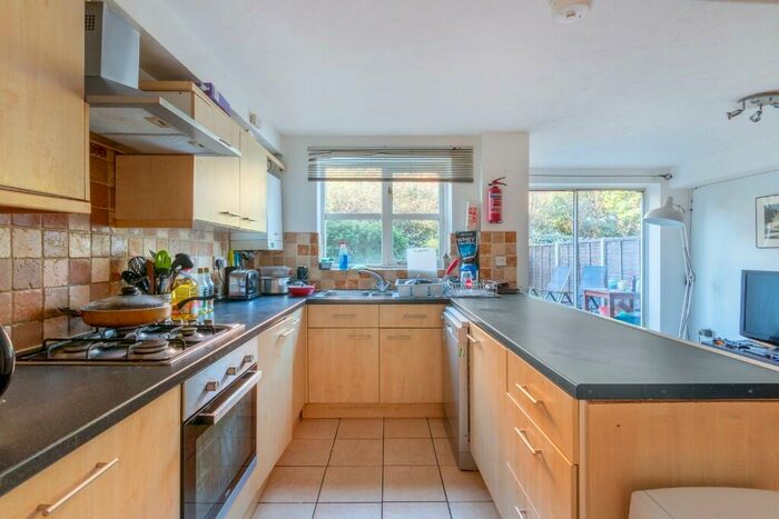 1 Bedroom House To Rent In Winchester Square, London, SE8
