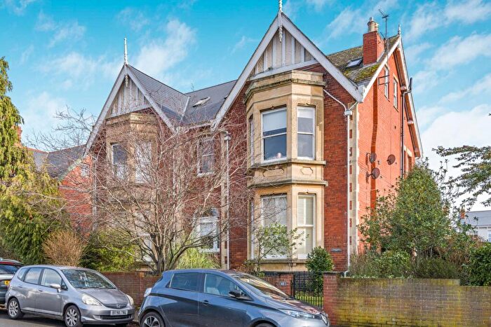 2 Bedroom Apartment For Sale In St Stephens Road, Tivoli, Cheltenham, GL51