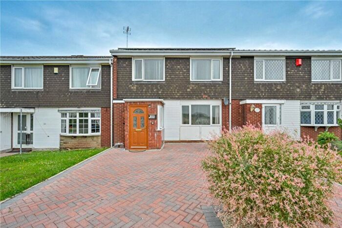 3 Bedroom Terraced House For Sale In Prospect Road, Stafford, Staffordshire, ST16