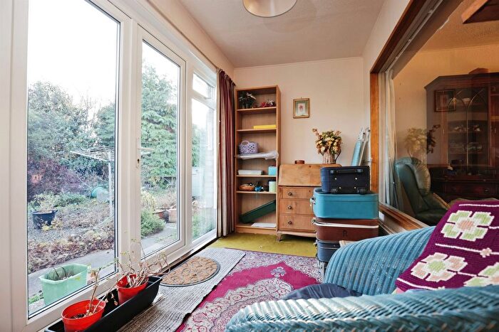 4 Bedroom Detached Bungalow For Sale In Vicarage Lane, Harbury, Leamington Spa, CV33