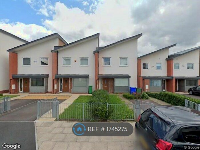 3 Bedroom Terraced House To Rent In Athletes Way, Manchester, M11