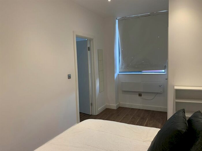 1 Bedroom Flat To Rent In Kap House, Elmgrove Road, Harrow, HA1