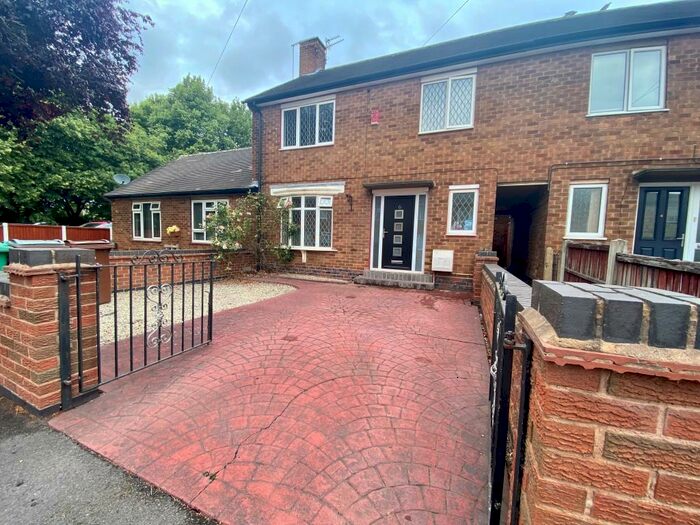 3 Bedroom House To Rent In Merlin Close, Clifton, NG11