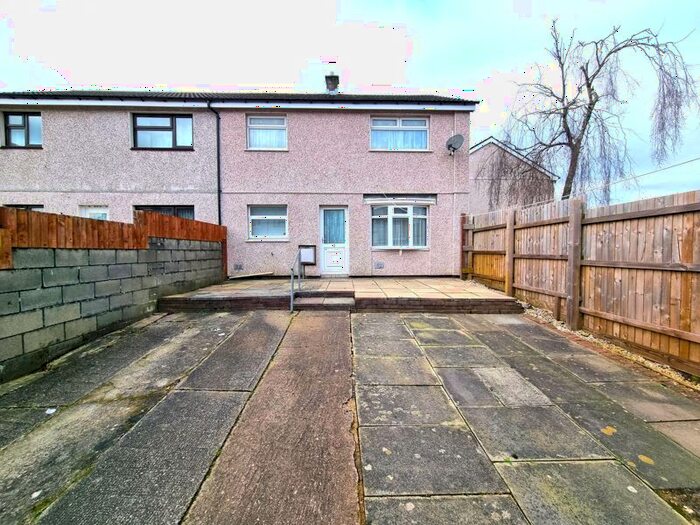 3 Bedroom Semi-Detached House To Rent In Coed Main, Caerphilly, CF83
