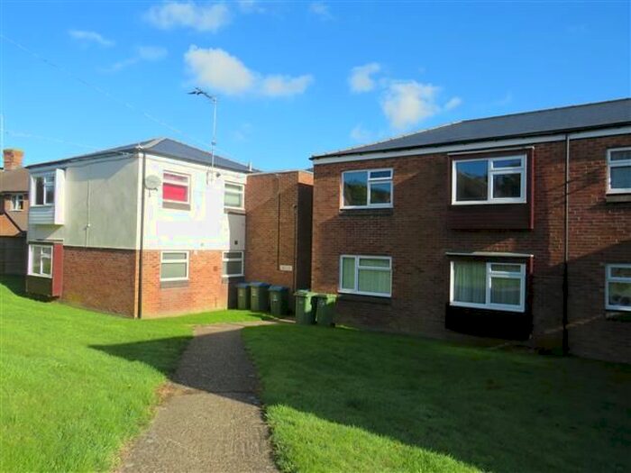 1 Bedroom Flat To Rent In Abbot Ridge, Long Crendon, Aylesbury HP18