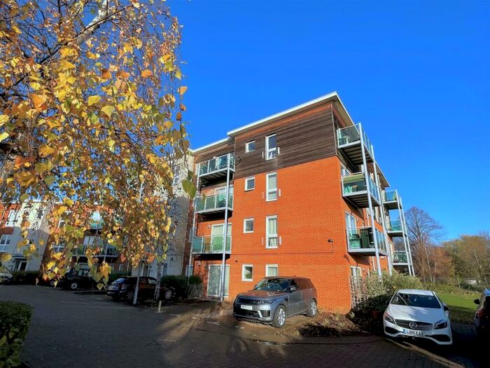 2 Bedroom Apartment To Rent In Medhurst Drive, Downham, Bromley, BR1