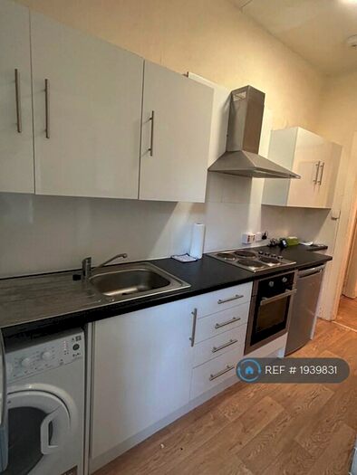 2 Bedroom Flat To Rent In Morgan Street, Dundee, DD4